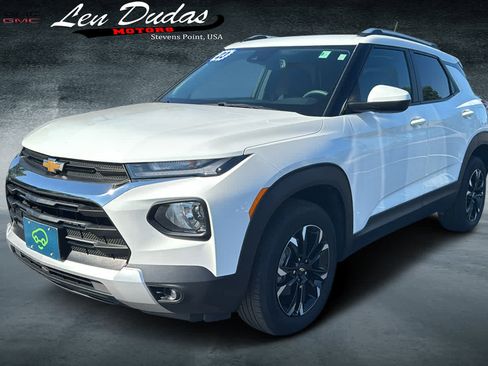 Certified 2023 Chevrolet TrailBlazer LT w/ Convenience Package AWD/4WD image 2