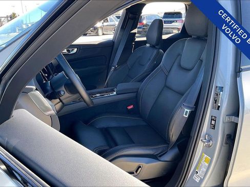 Certified 2026 Volvo XC60 B5 Ultra w/ Climate Package image 33