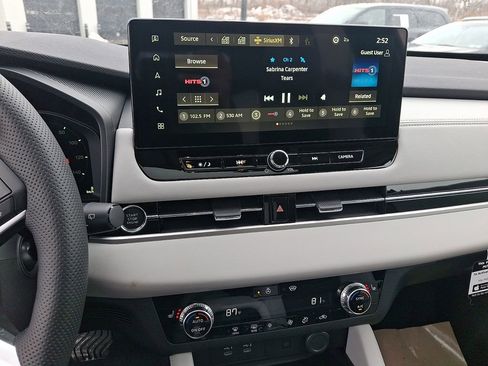 New 2026 Mitsubishi Outlander SE AWD/4WD image 10