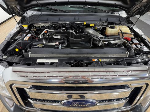 Used 2015 Ford F350 Lariat w/ Lariat Ultimate Package AWD/4WD image 11