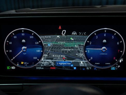 Certified 2024 Mercedes-Benz Maybach GLS 600 4MATIC image 40