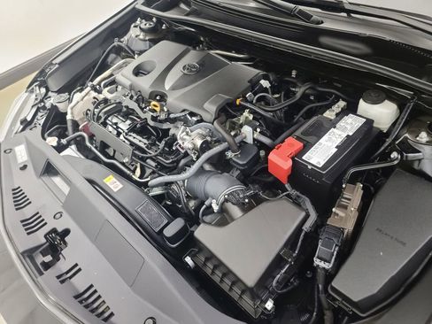 Used 2024 Toyota Camry XSE image 40