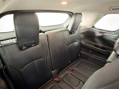 Used 2022 INFINITI QX60 Luxe image 25