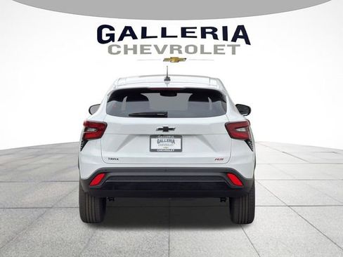 New 2026 Chevrolet Trax RS FWD image 6