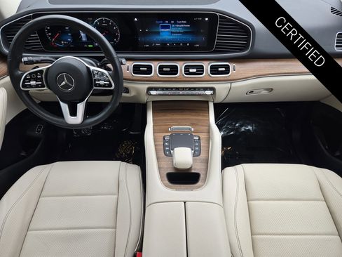 Certified 2022 Mercedes-Benz GLE 450 4MATIC image 2