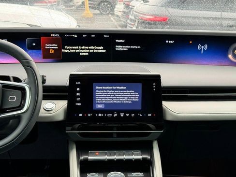 Used 2024 Lincoln Nautilus Reserve w/ Equipment Group 202A image 15