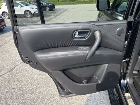 Used 2024 Nissan Armada SL w/ Midnight Edition Package AWD/4WD image 63