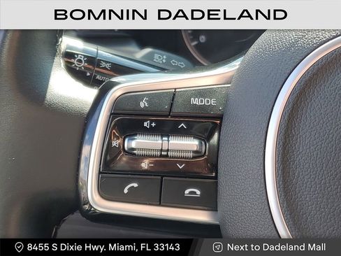 Used 2022 Kia Sorento S image 19