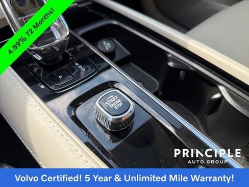 Certified 2023 Volvo XC90 B6 Ultimate w/ Protection Package Premier image 19