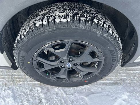 Used 2018 Subaru Crosstrek 2.0i Premium image 12