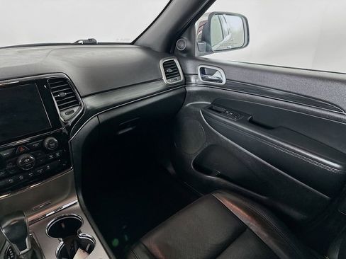 Certified 2021 Jeep Grand Cherokee Limited w/ Luxury Group II image 33