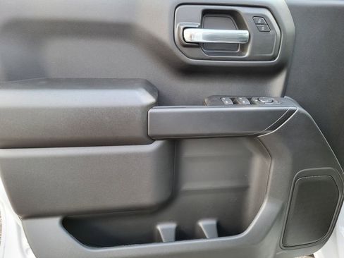 New 2026 GMC Sierra 1500 Pro w/ Pro Value Package image 17