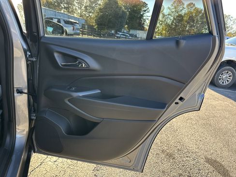 New 2026 Chevrolet Trax LT w/ Driver Confidence Package image 18