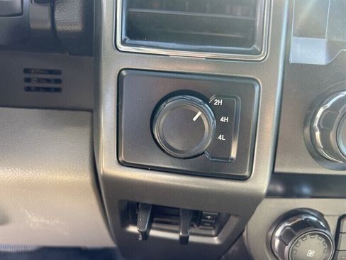 Used 2021 Ford F550 4x4 Crew Cab Super Duty image 9