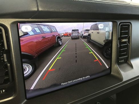 New 2025 Ford Bronco Badlands image 17