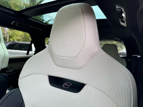 New 2025 Land Rover Range Rover Sport SV Edition Two image 10