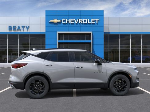 New 2026 Chevrolet Blazer LT w/ Convenience Package FWD image 5
