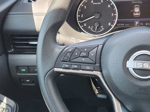 Used 2024 Nissan Sentra SV FWD image 28