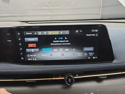 Used 2023 Nissan Ariya image 32