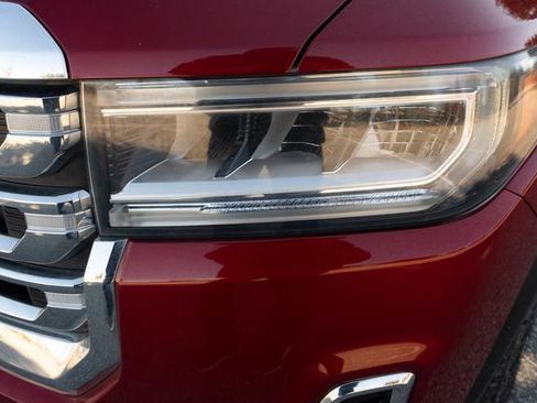 Used 2021 GMC Acadia SLE w/ Driver Convenience Package image 36