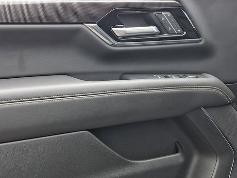 Used 2025 GMC Yukon Elevation w/ LPO, Floor Liner Package AWD/4WD image 20