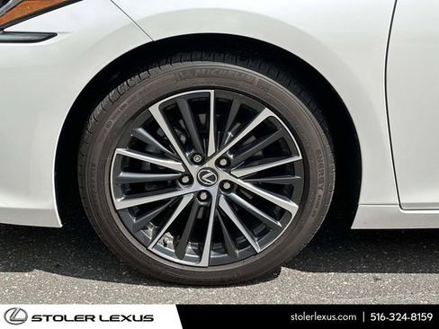 Used 2023 Lexus ES 350 w/ Premium Package FWD image 14