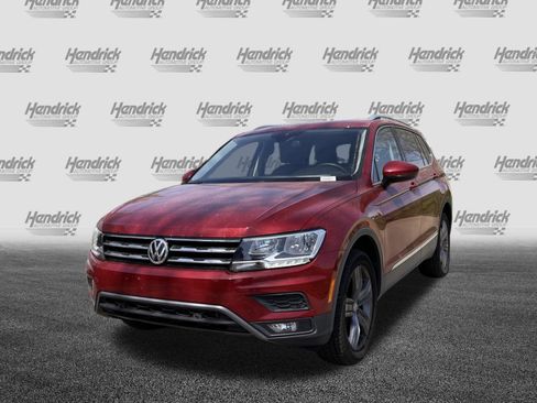 Used 2020 Volkswagen Tiguan SEL image 6