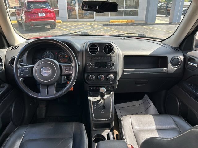 Used 2017 Jeep Patriot High Altitude AWD/4WD image 20