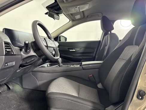 Used 2026 Nissan Sentra SV w/ Floor Mat Package FWD image 4