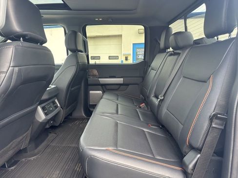 Used 2025 Ford F350 Lariat w/ Lariat Ultimate Package AWD/4WD image 36