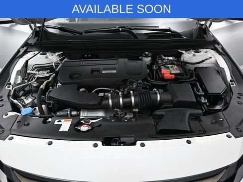 Used 2018 Honda Accord Touring image 42