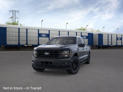 New 2026 Ford F150 XLT w/ Equipment Group 302A MID