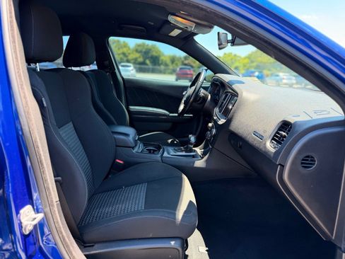 Used 2022 Dodge Charger R/T w/ Blacktop Package RWD image 25
