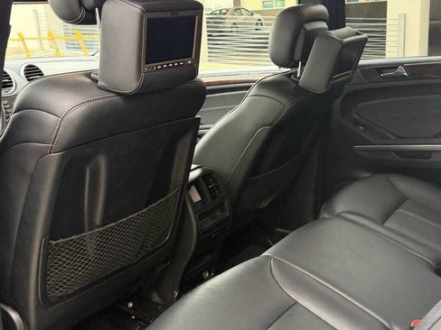 Used 2010 Mercedes-Benz GL 450 4MATIC image 14