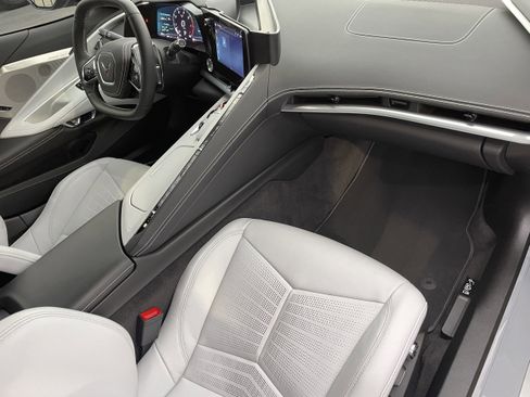 Certified 2025 Chevrolet Corvette Stingray Preferred Cpe w/ Z51 Performance Package image 10