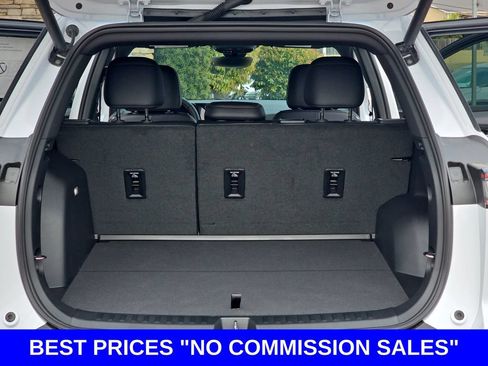 New 2027 Chevrolet Equinox RS w/ Safety and Technology Package FWD image 12