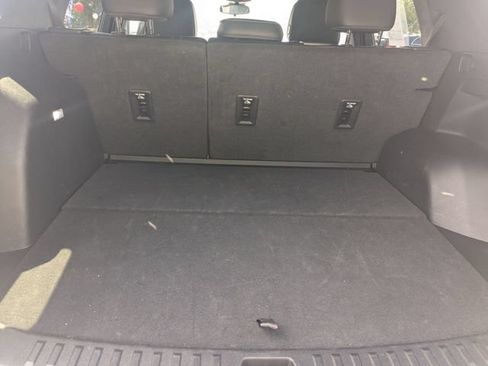 Used 2026 GMC Terrain Elevation w/ Elevation Premium Package FWD image 29
