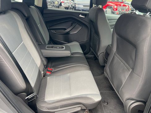 Used 2014 Ford Escape SE image 25
