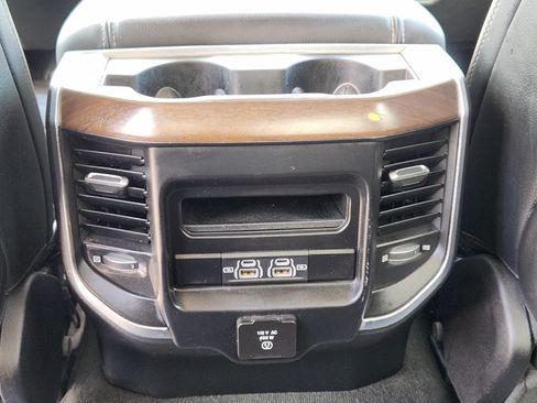 Used 2022 RAM 1500 Laramie w/ Laramie Southwest Edition AWD/4WD image 33