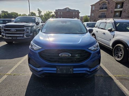 Used 2024 Ford Edge SE w/ Black Appearance Package AWD/4WD image 2