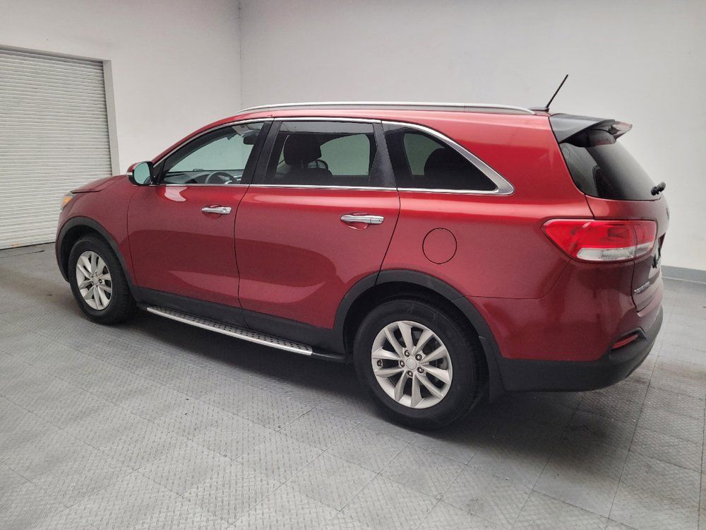 Used 2017 Kia Sorento FWD image 3