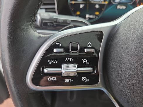 Used 2022 Mercedes-Benz GLE 350 4MATIC image 27