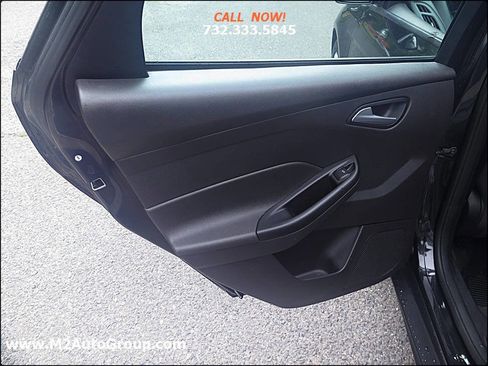 Used 2013 Ford Focus SE image 19