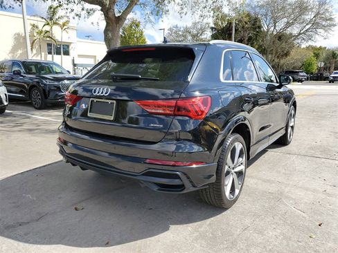 Used 2021 Audi Q3 2.0T Premium Plus w/ Premium Plus Package image 4