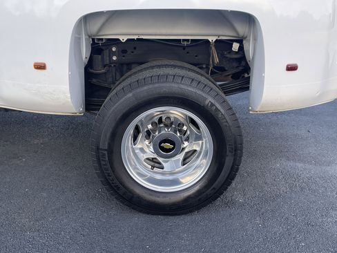 Used 2016 Chevrolet Silverado 3500 LTZ RWD image 35