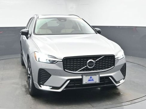 Used 2023 Volvo XC60 B5 Plus w/ Protection Package Premier image 2