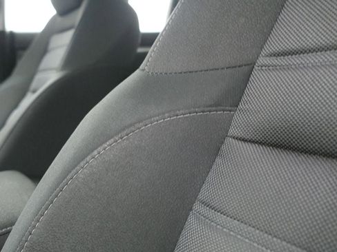 Used 2018 Honda CR-V LX image 13