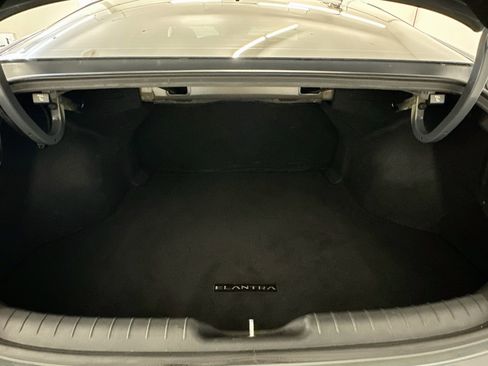 Used 2022 Hyundai Elantra SEL FWD image 29