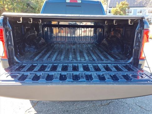 Used 2022 RAM 1500 Big Horn image 10