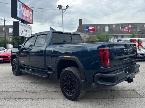 Used 2020 GMC Sierra 2500 AT4 w/ AT4 Premium Package image 5